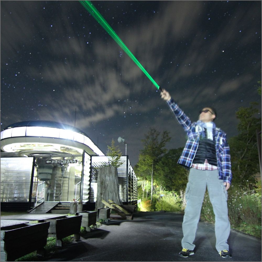 日本一の星空と、お笑いがまさかのコラボレーション「星兄 Starlight Show」開催